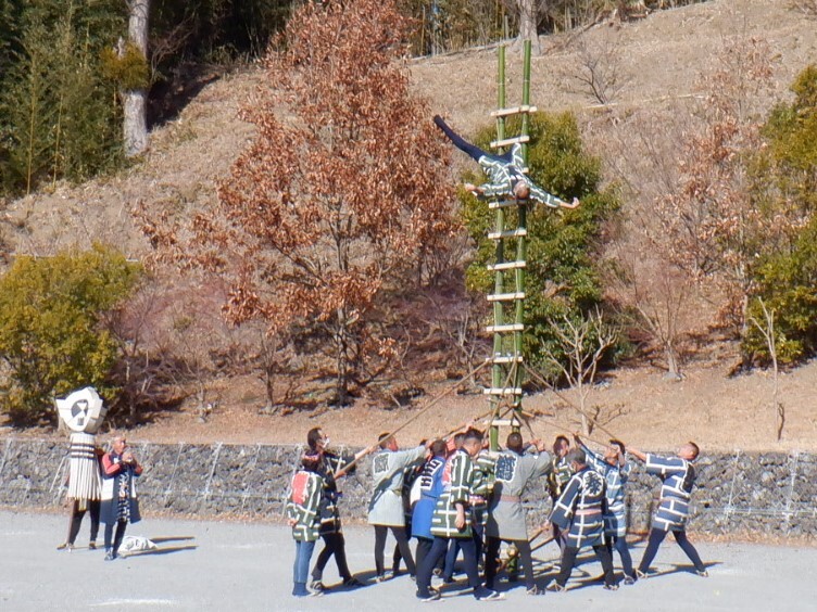 はしご乗りの写真