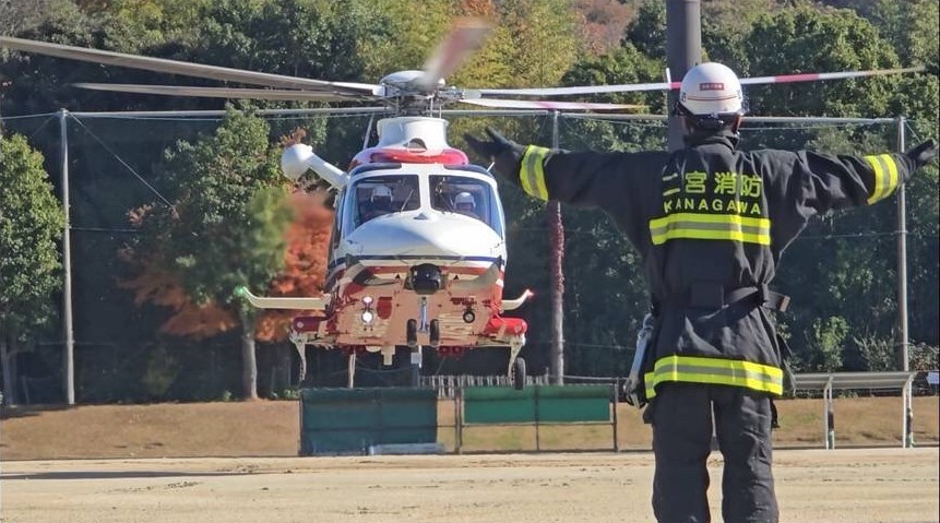 合同訓練画像です。（1）